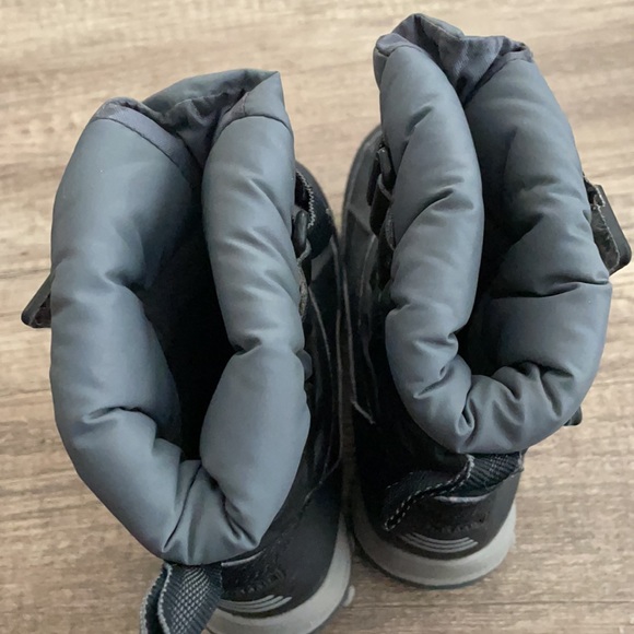 Kids 11 ll bean snow boots - Picture 3 of 4